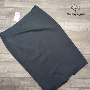 Cabi 430 Bossy Skirt Charcoal Gray Pencil Skirt Stretch NWT Size 8
